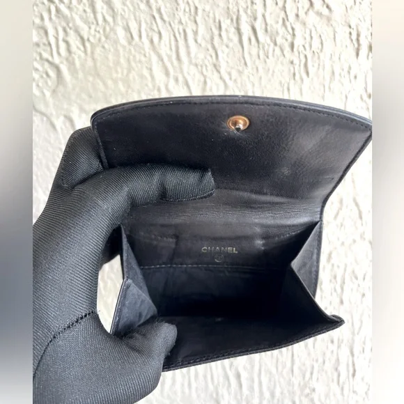 🛑SOLD🛑CHANEL Compact Wallet - Picture 5 of 8